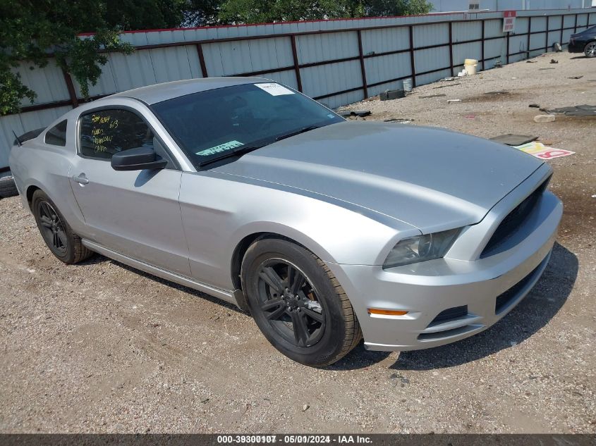 2013 FORD MUSTANG V6