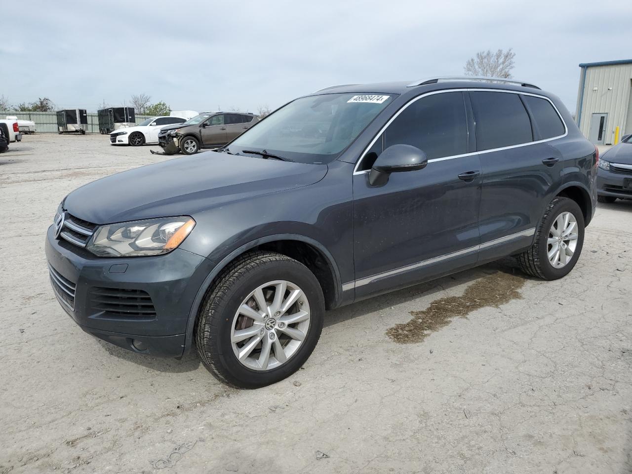 2014 VOLKSWAGEN TOUAREG V6