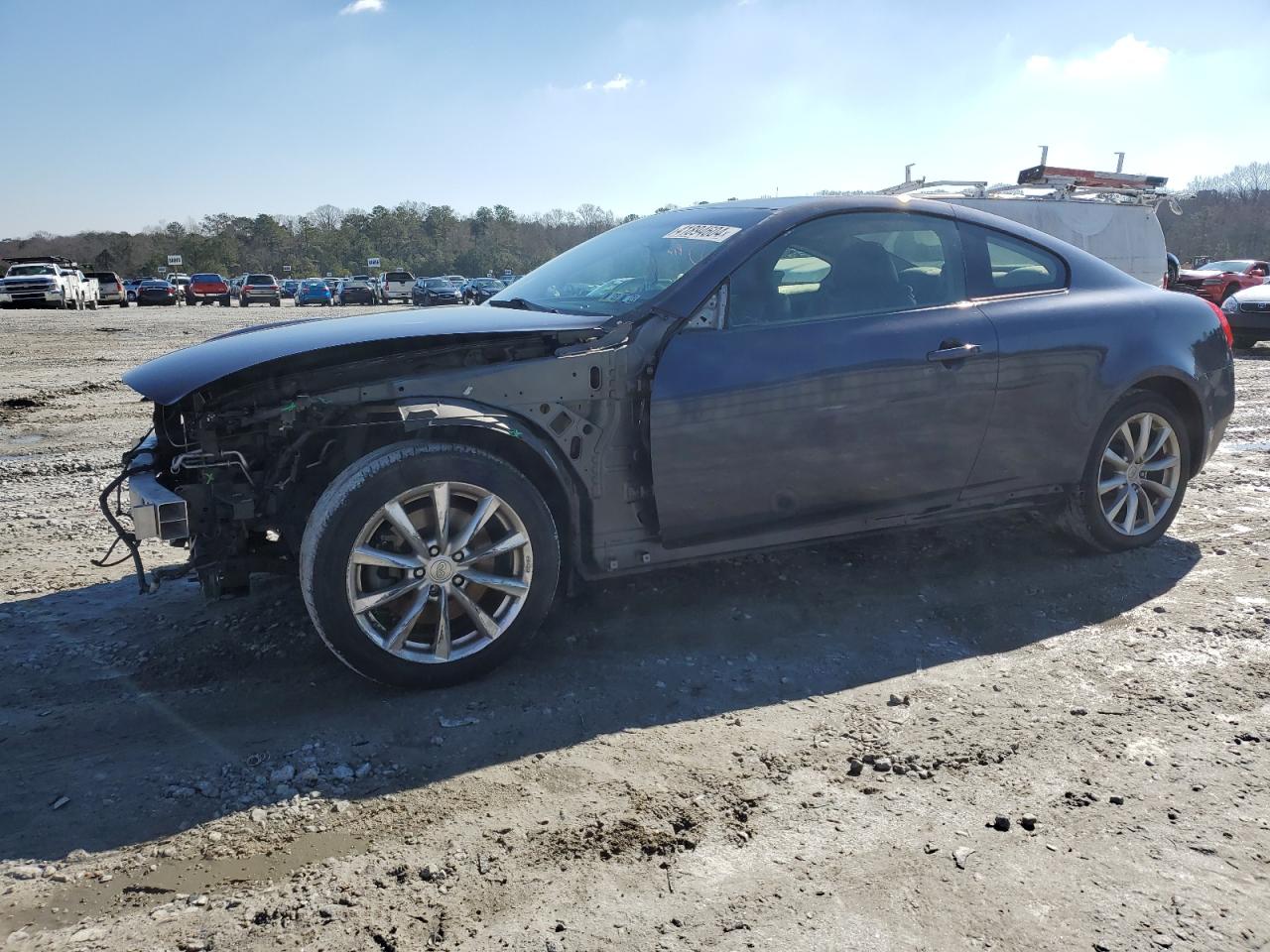 2013 INFINITI G37