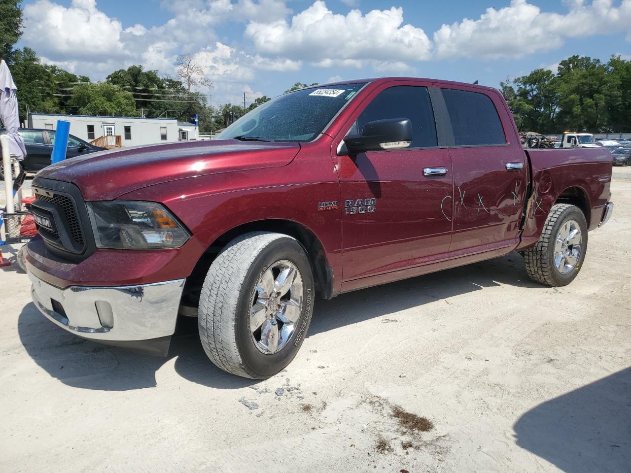 2017 RAM 1500 SLT