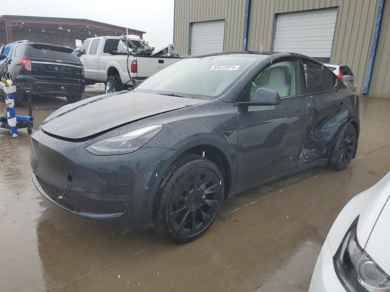 2024 TESLA MODEL Y