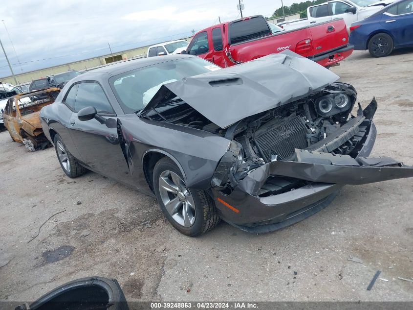 2016 DODGE CHALLENGER SXT