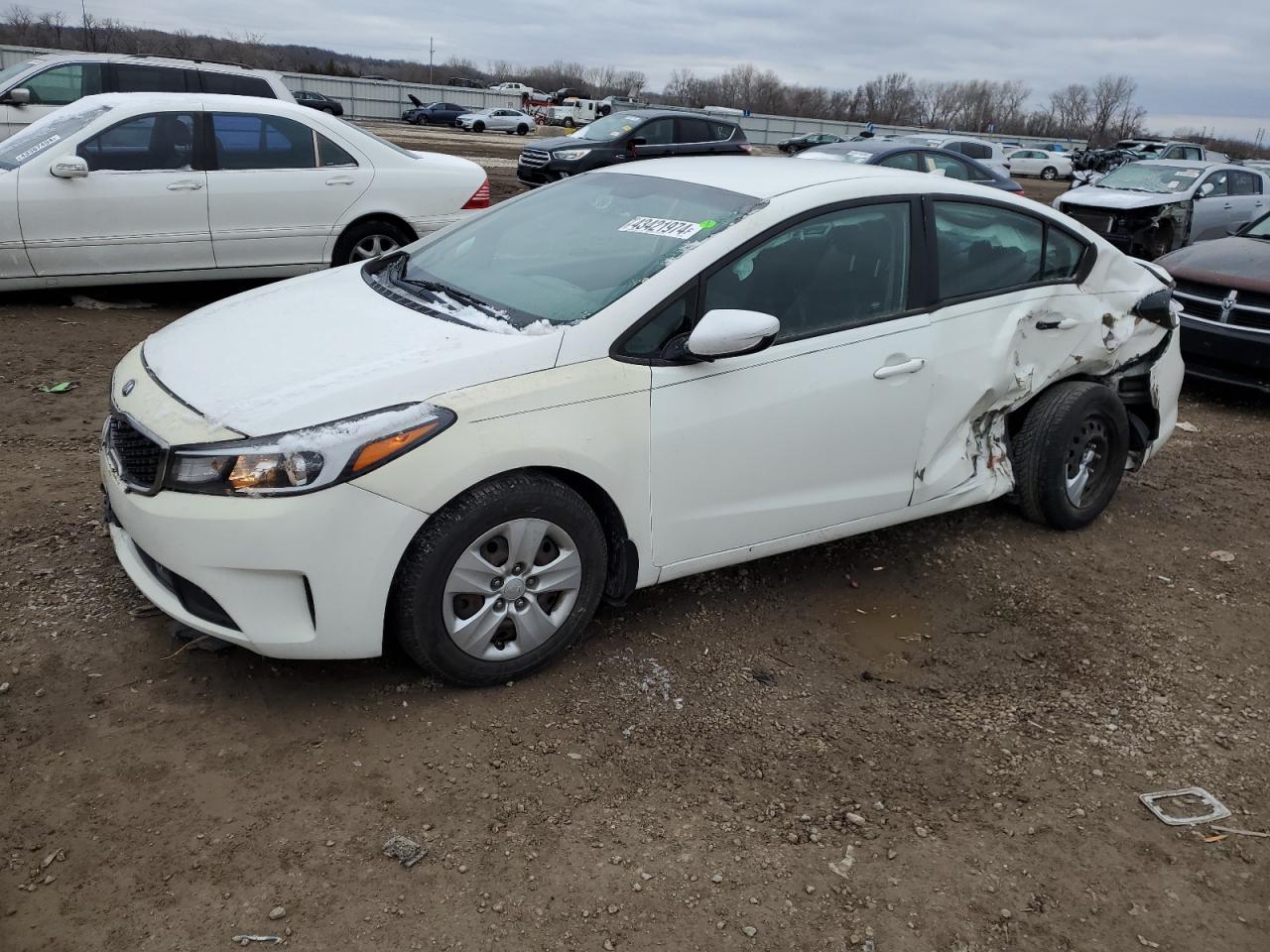 2017 KIA FORTE LX