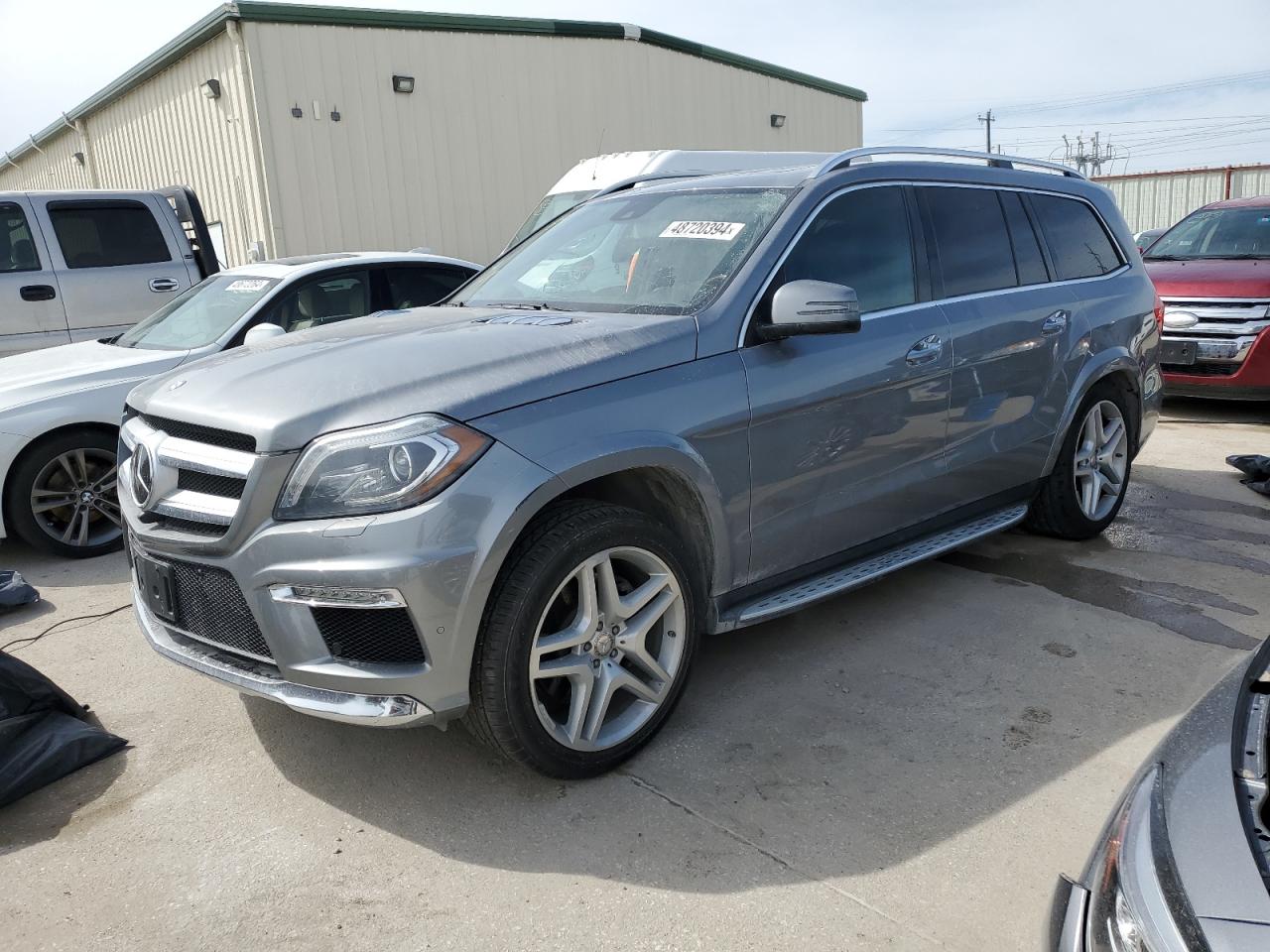 2015 MERCEDES-BENZ GL 550 4MATIC