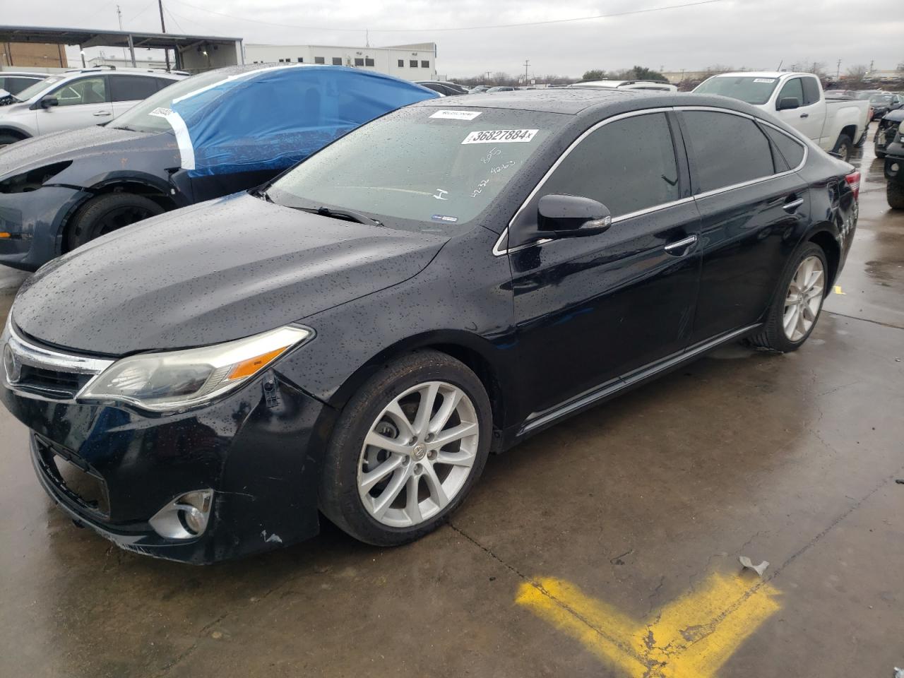 2015 TOYOTA AVALON XLE