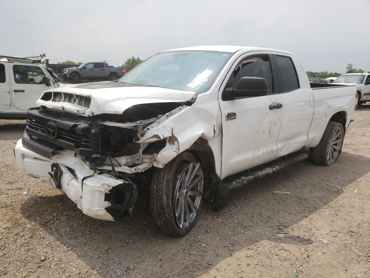 2014 TOYOTA TUNDRA DOUBLE CAB SR/SR5