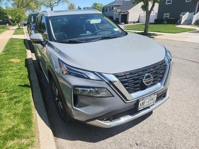 2021 NISSAN ROGUE PLATINUM