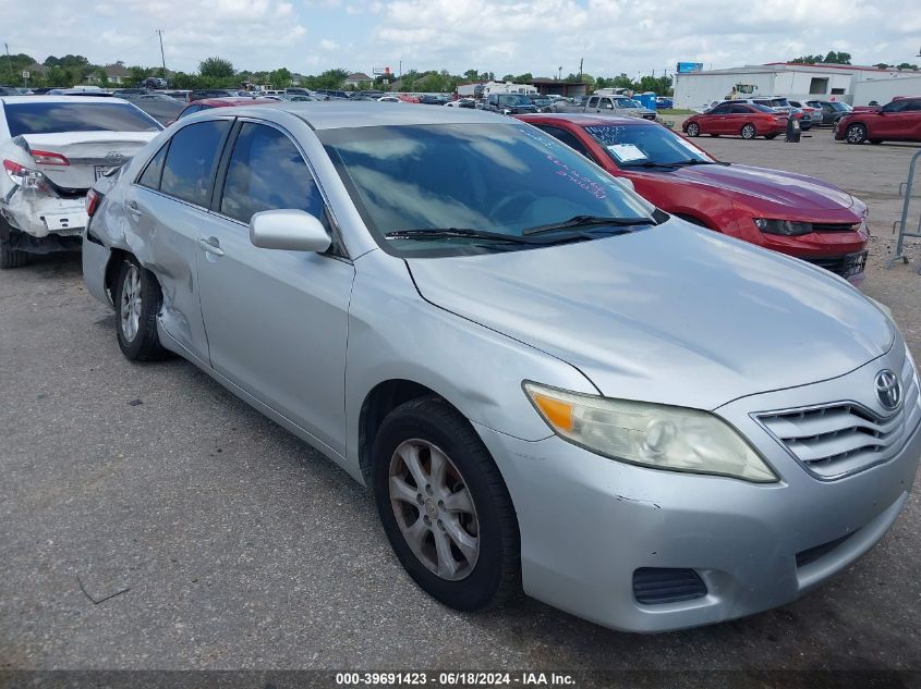 2011 TOYOTA CAMRY LE