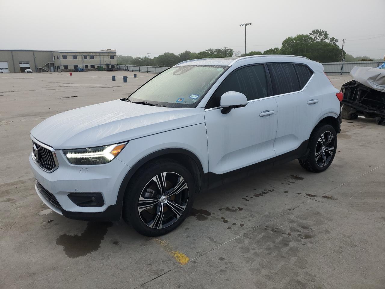 2020 VOLVO XC40 T5 INSCRIPTION