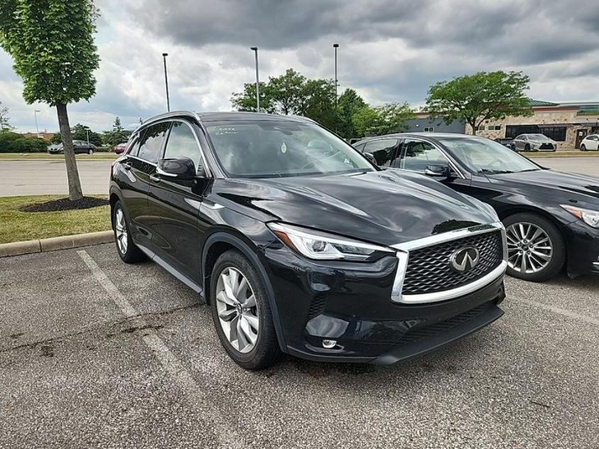 2021 INFINITI QX50 LUXE