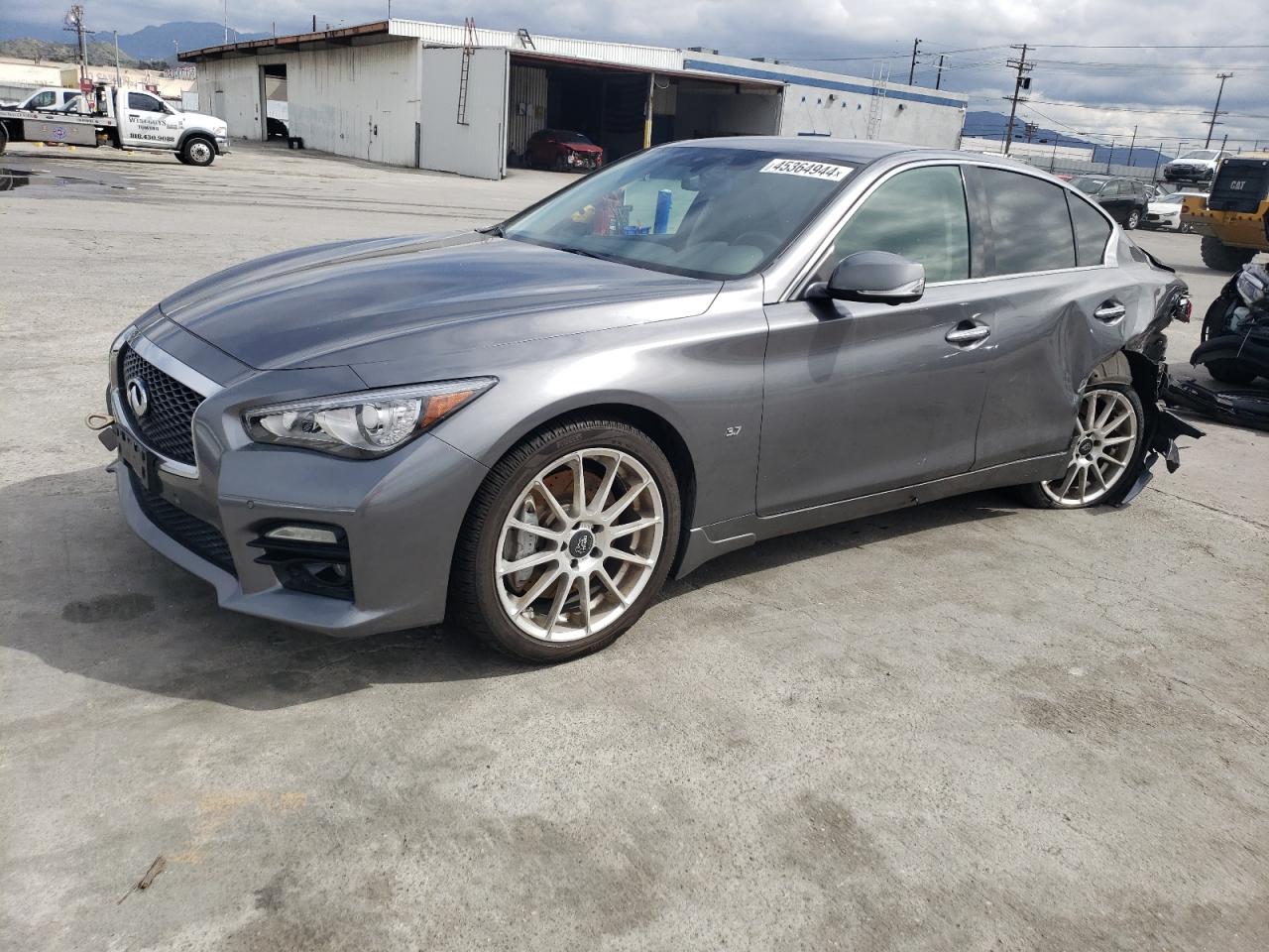 2015 INFINITI Q50 BASE