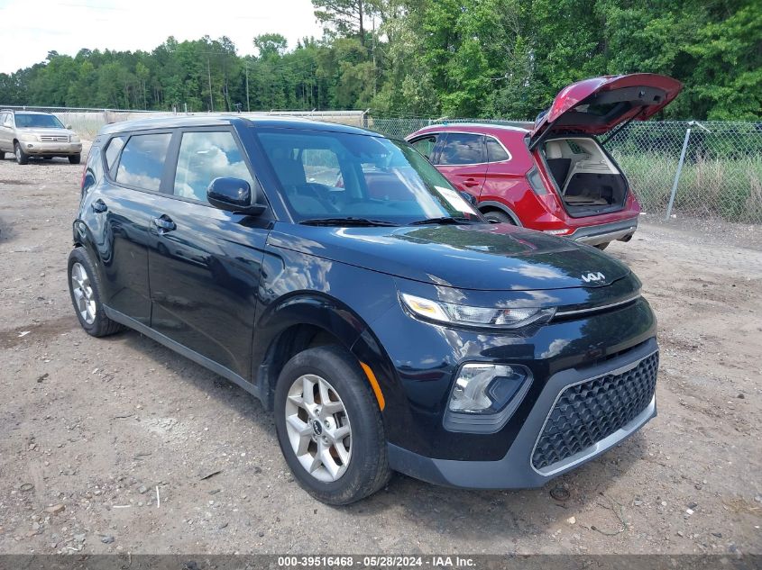 2022 KIA SOUL LX