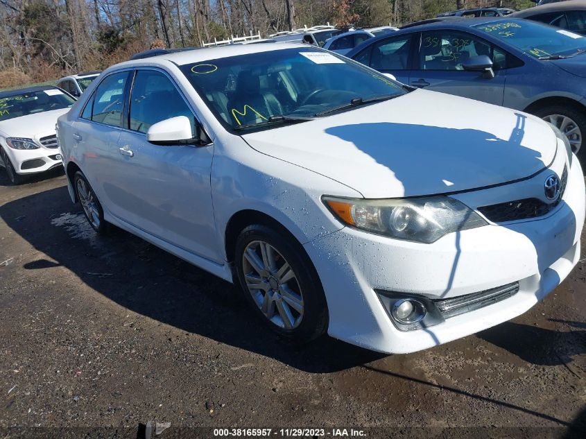 2012 TOYOTA CAMRY SE