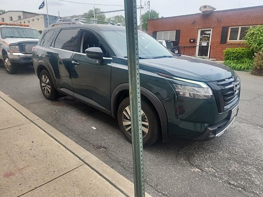 2023 NISSAN PATHFINDER SL 4WD