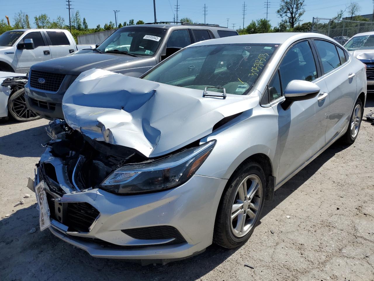 2017 CHEVROLET CRUZE LT