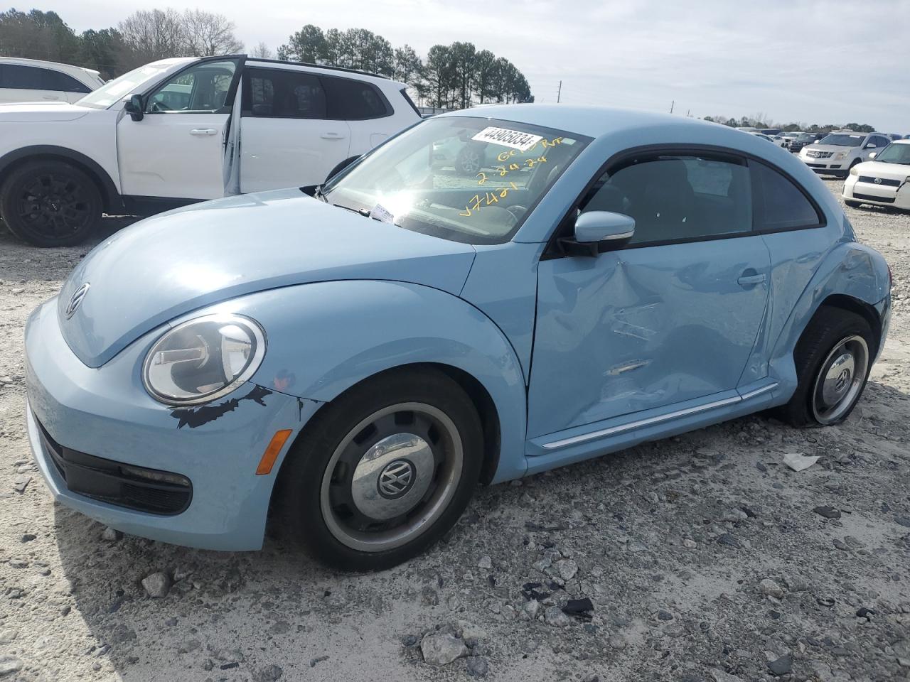 2012 VOLKSWAGEN BEETLE