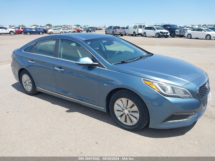 2016 HYUNDAI SONATA HYBRID SE