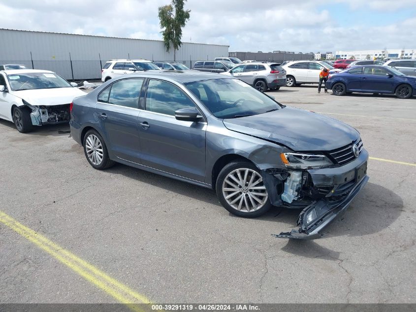 2015 VOLKSWAGEN JETTA 1.8T SE