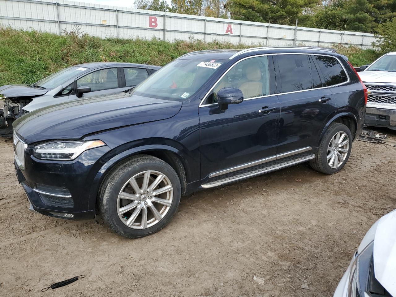 2016 VOLVO XC90 T6