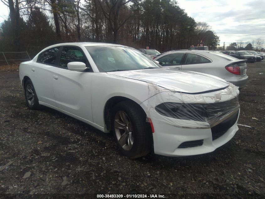 2016 DODGE CHARGER SXT