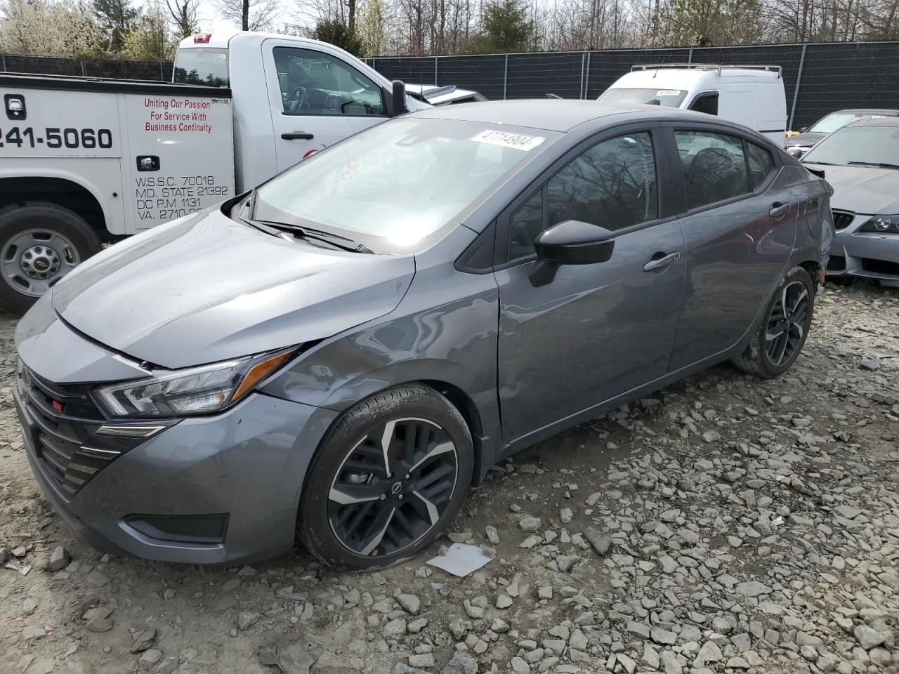 2023 NISSAN VERSA SR