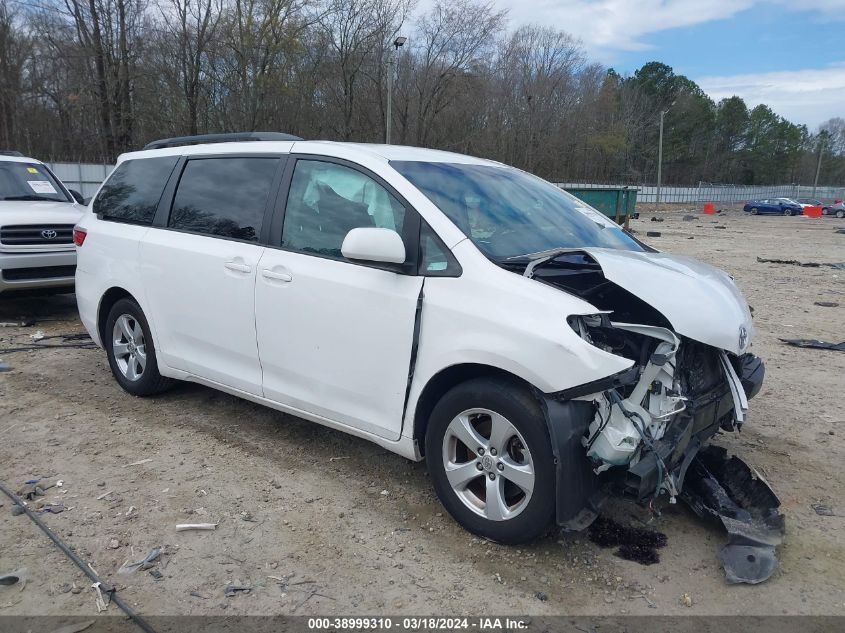 2017 TOYOTA SIENNA LE 8 PASSENGER