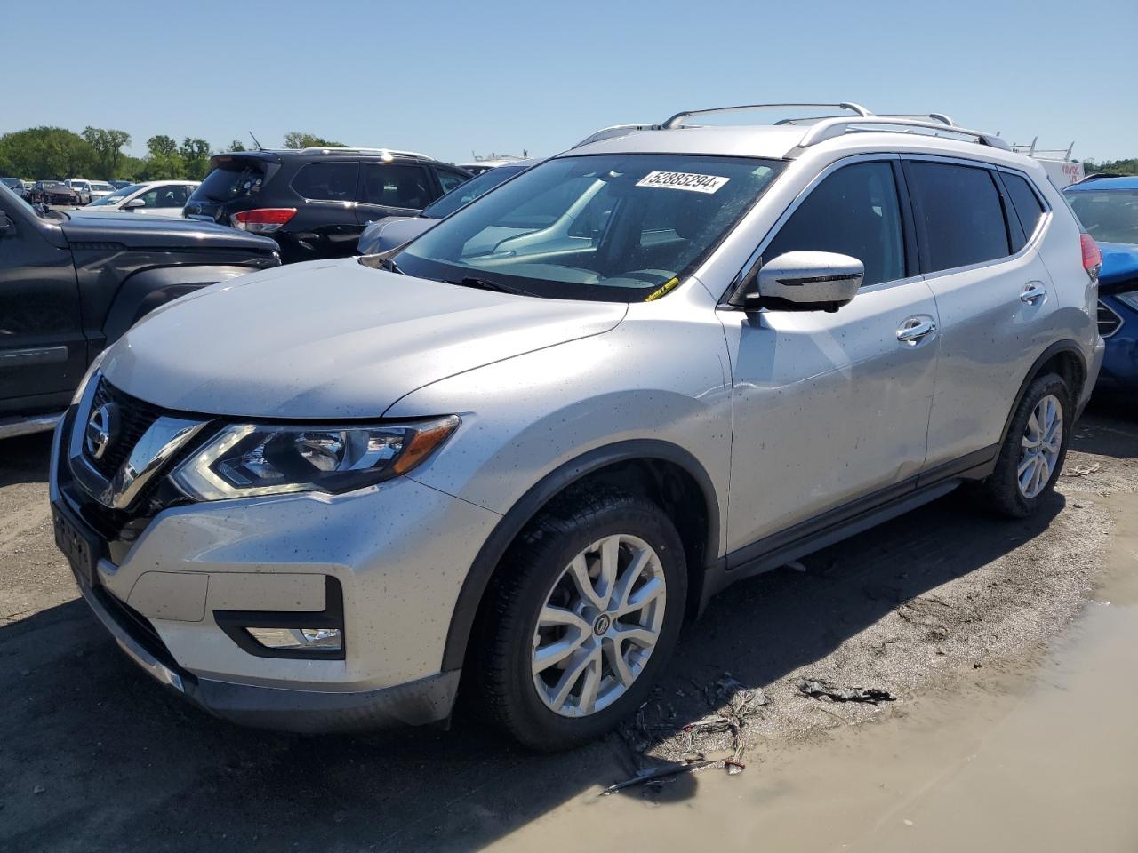 2017 NISSAN ROGUE S