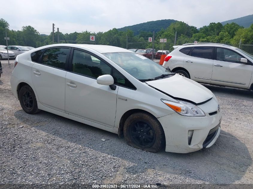 2015 TOYOTA PRIUS