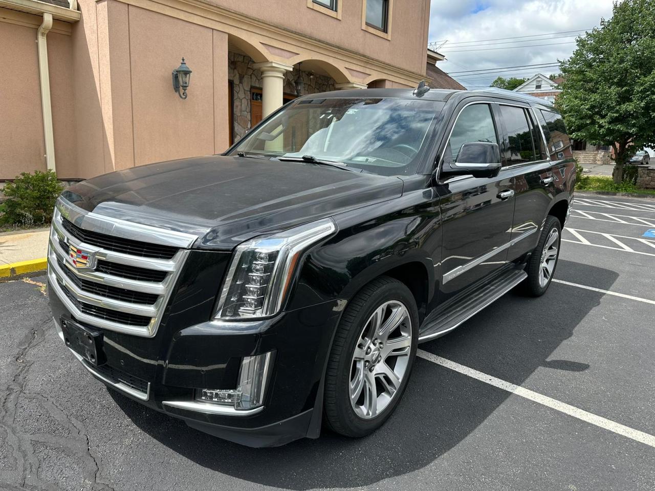 2016 CADILLAC ESCALADE LUXURY