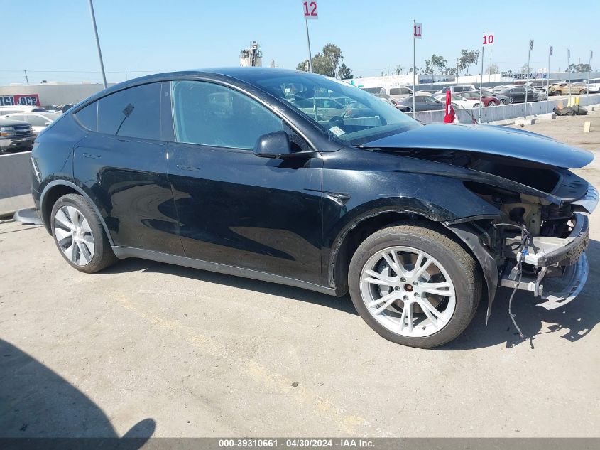 2022 TESLA MODEL Y LONG RANGE DUAL MOTOR ALL-WHEEL DRIVE