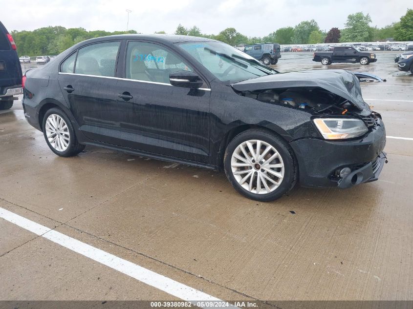 2013 VOLKSWAGEN JETTA 2.5L SEL