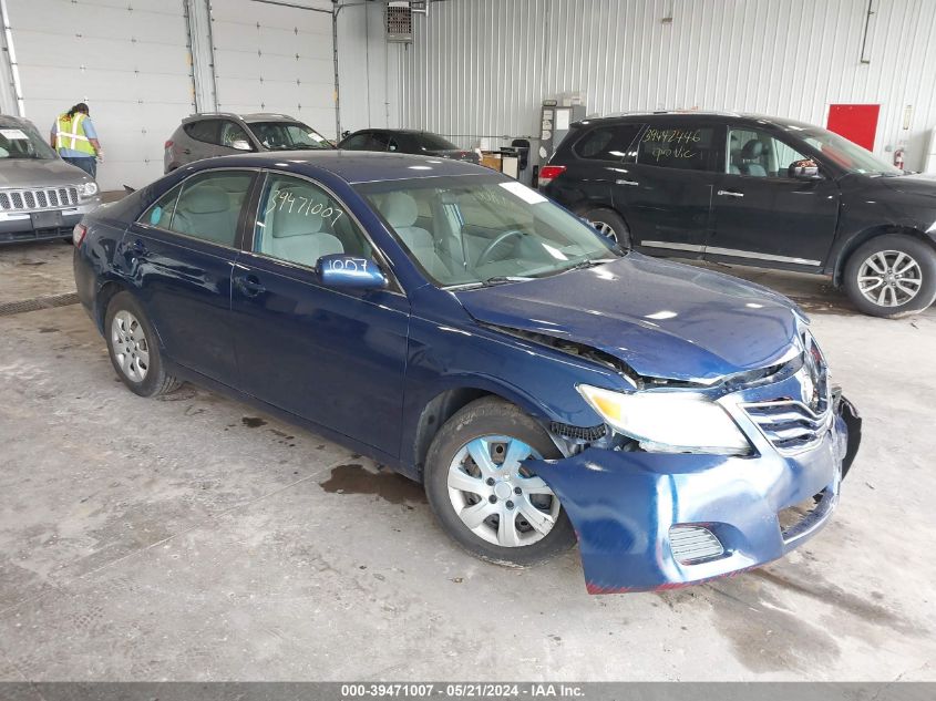 2011 TOYOTA CAMRY LE