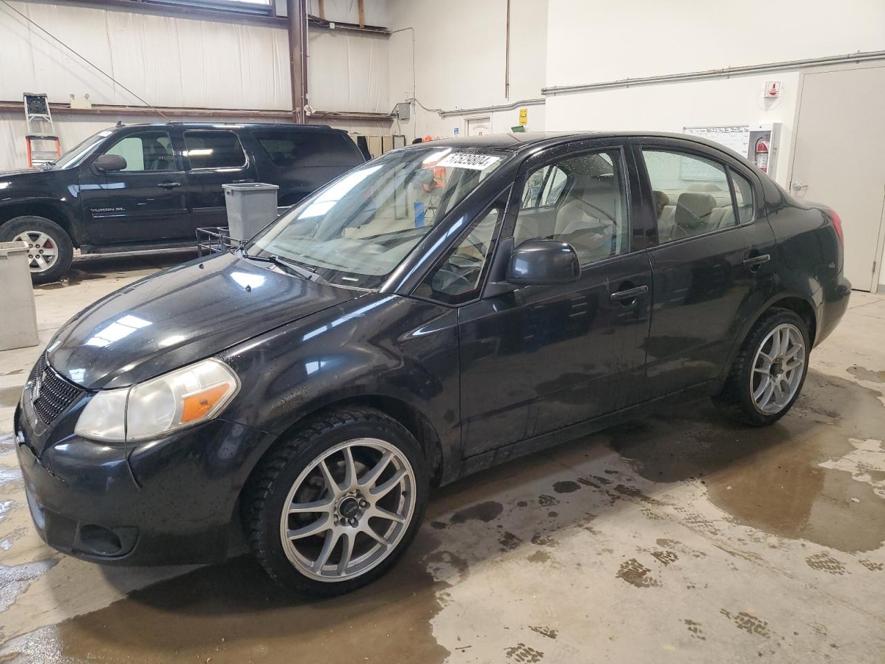 2010 SUZUKI SX4 LE