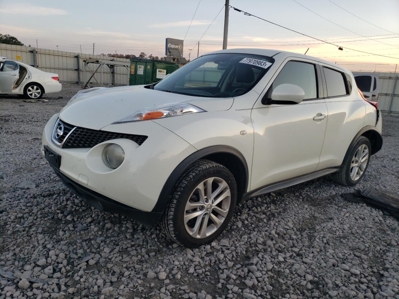 2013 NISSAN JUKE S