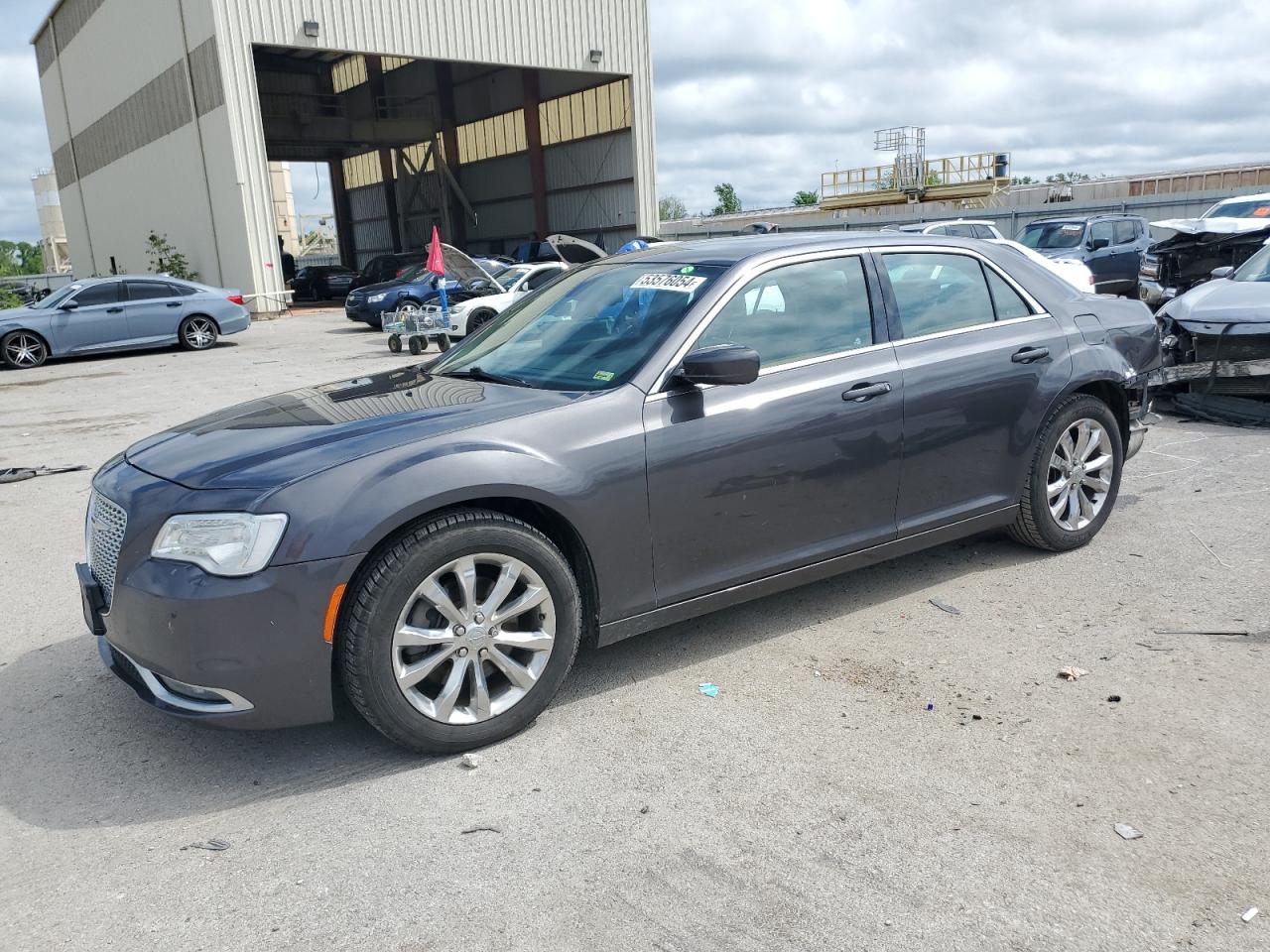 2016 CHRYSLER 300 LIMITED