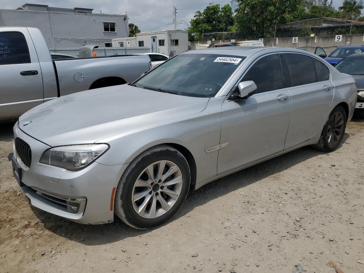 2013 BMW 740 I