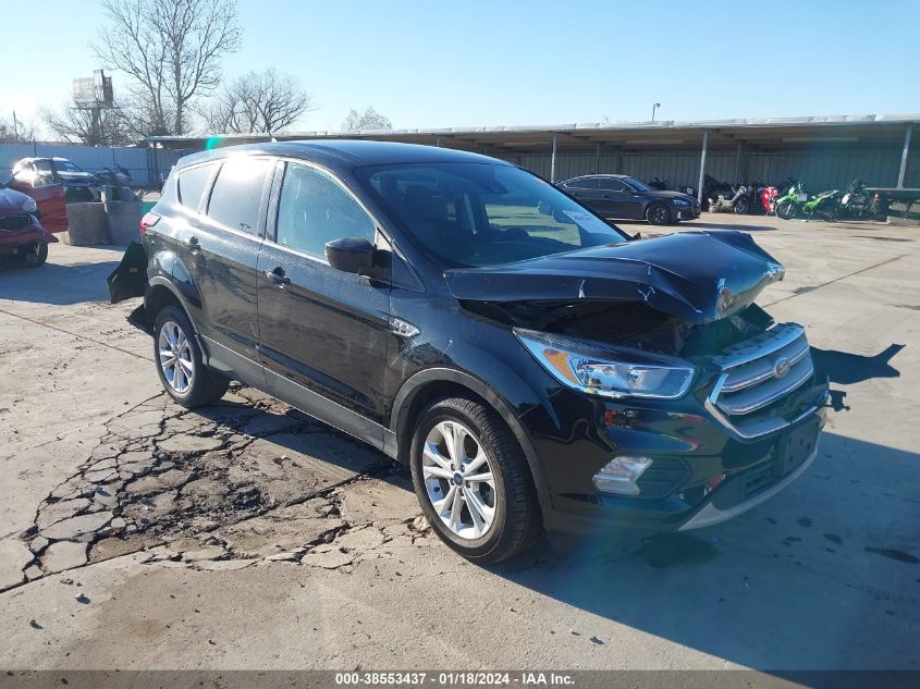 2019 FORD ESCAPE SE