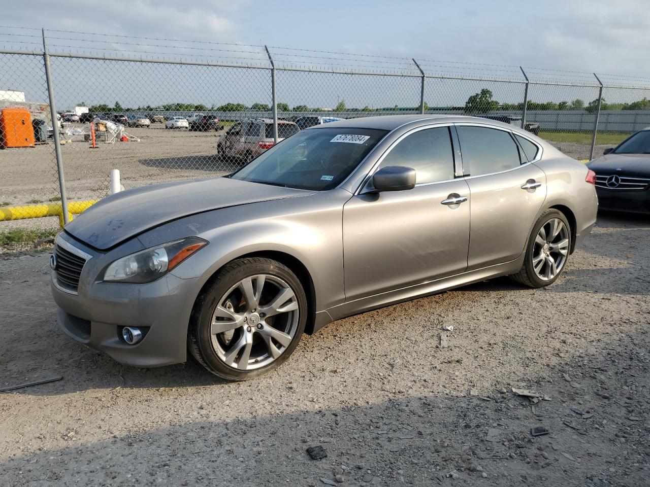 2013 INFINITI M37