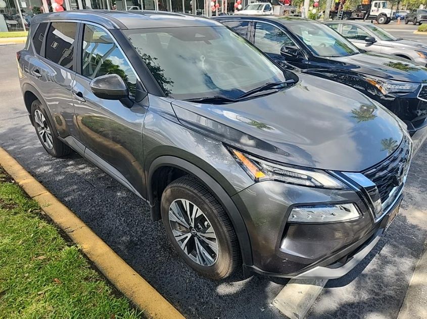 2022 NISSAN ROGUE SV