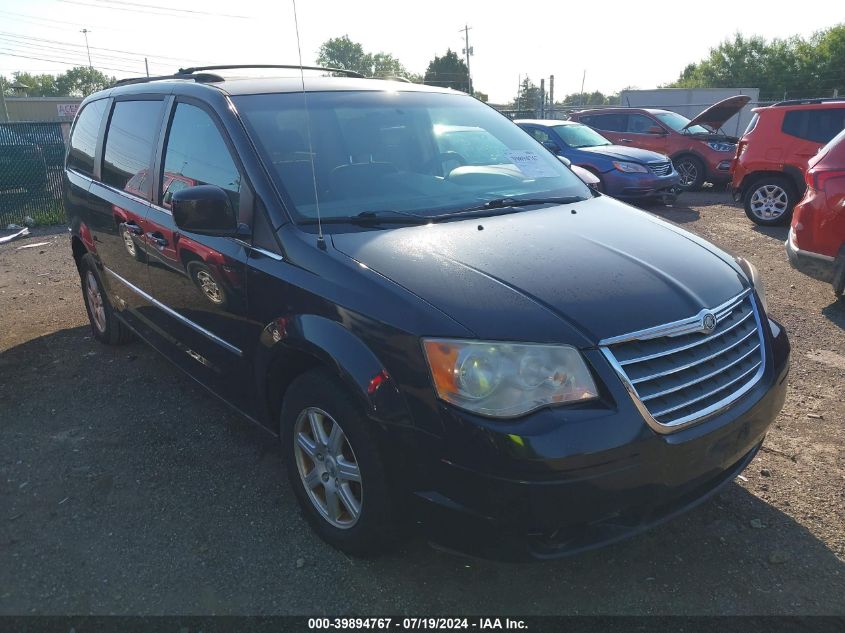 2010 CHRYSLER TOWN & COUNTRY TOURING