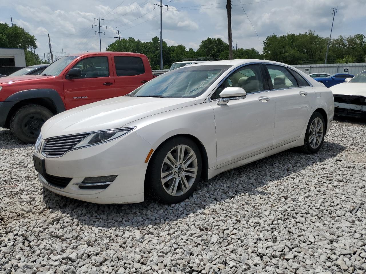 2013 LINCOLN MKZ