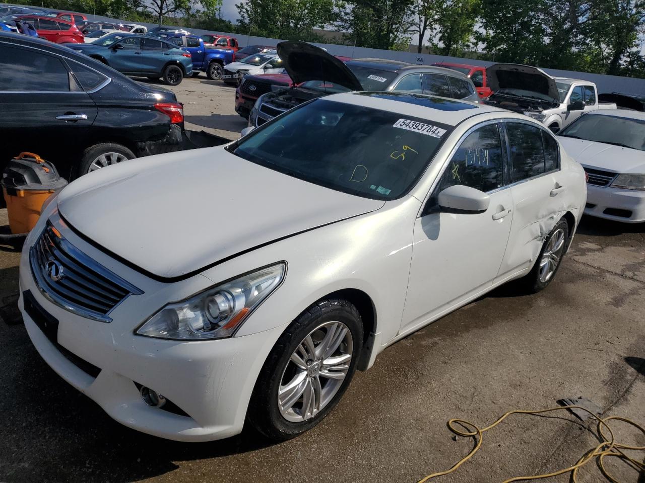 2013 INFINITI G37