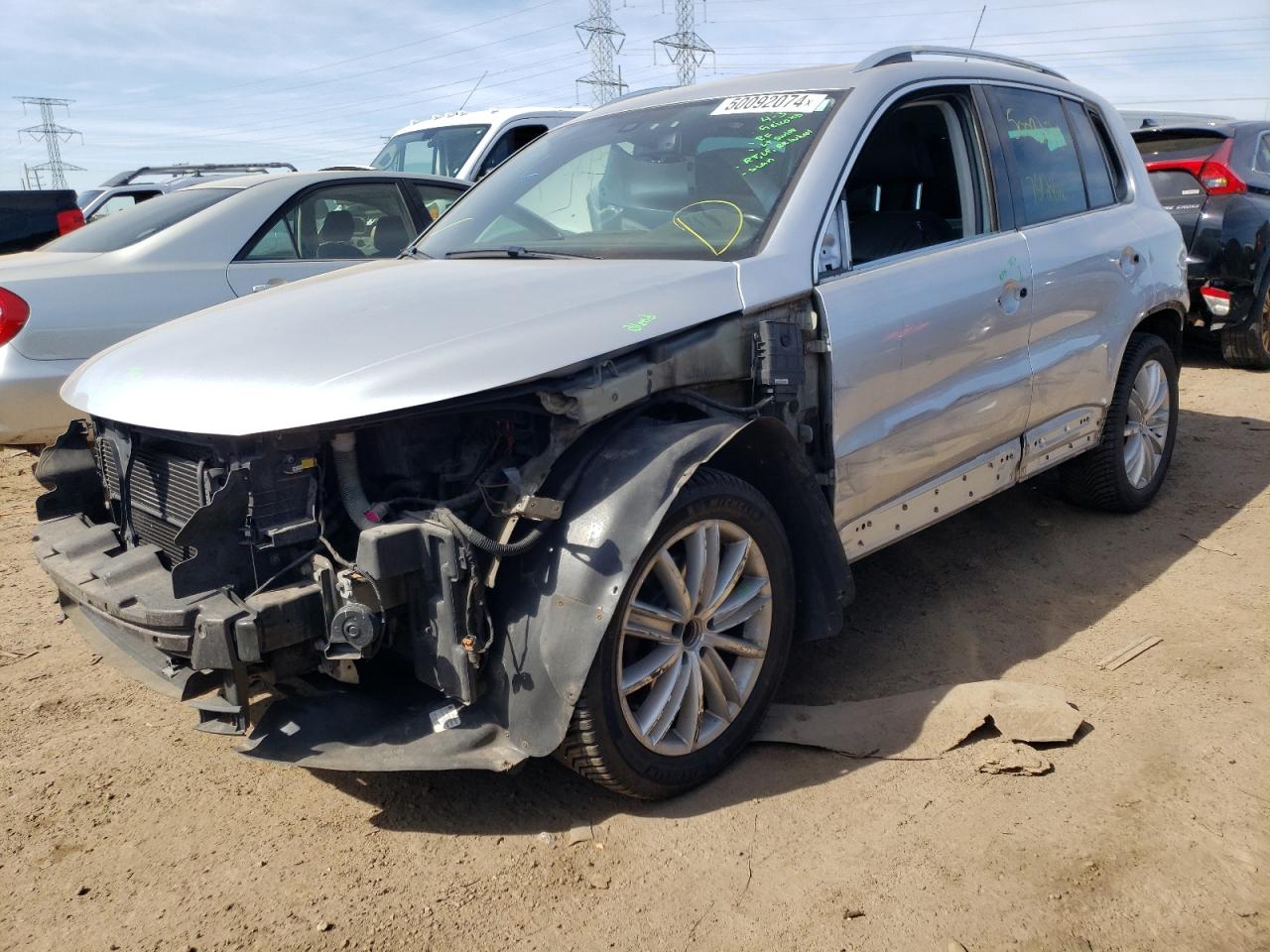 2011 VOLKSWAGEN TIGUAN S