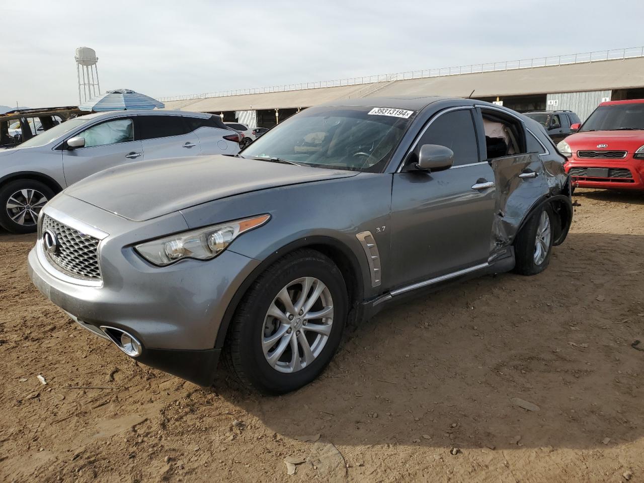 2017 INFINITI QX70