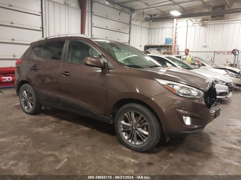 2014 HYUNDAI TUCSON SE