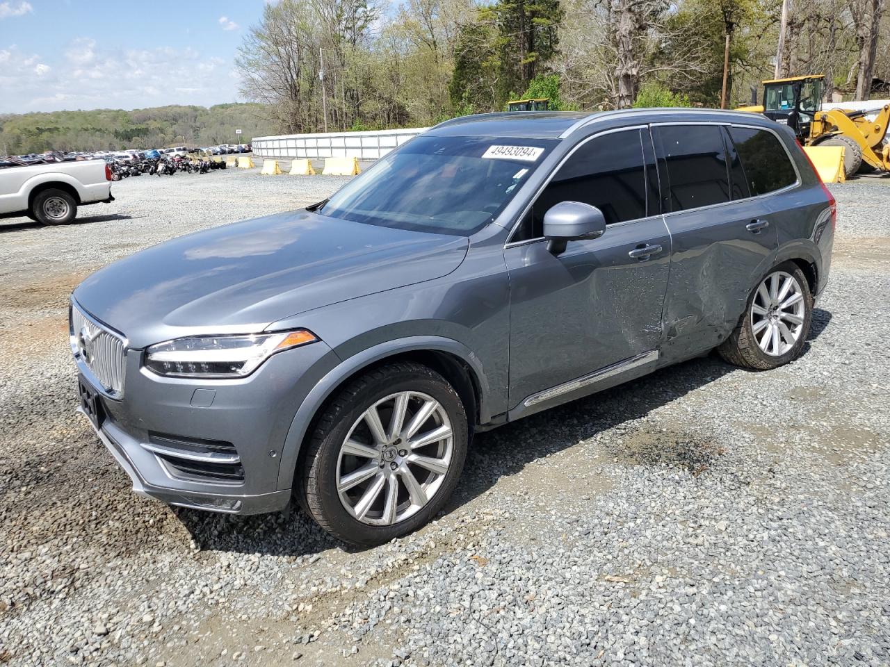 2017 VOLVO XC90 T6