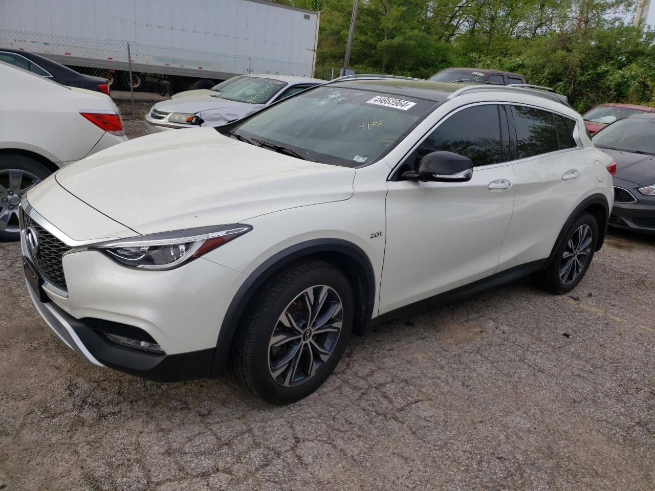 2018 INFINITI QX30 BASE