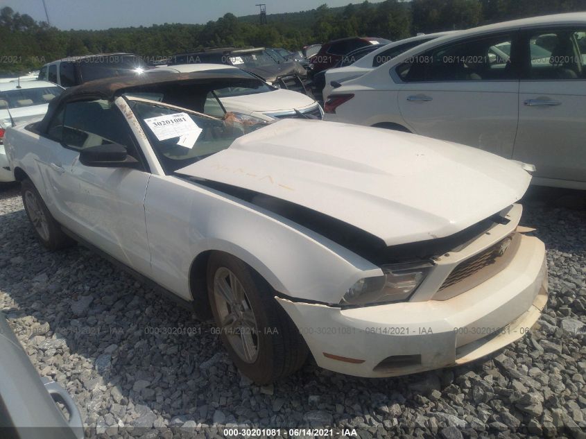 2012 FORD MUSTANG V6