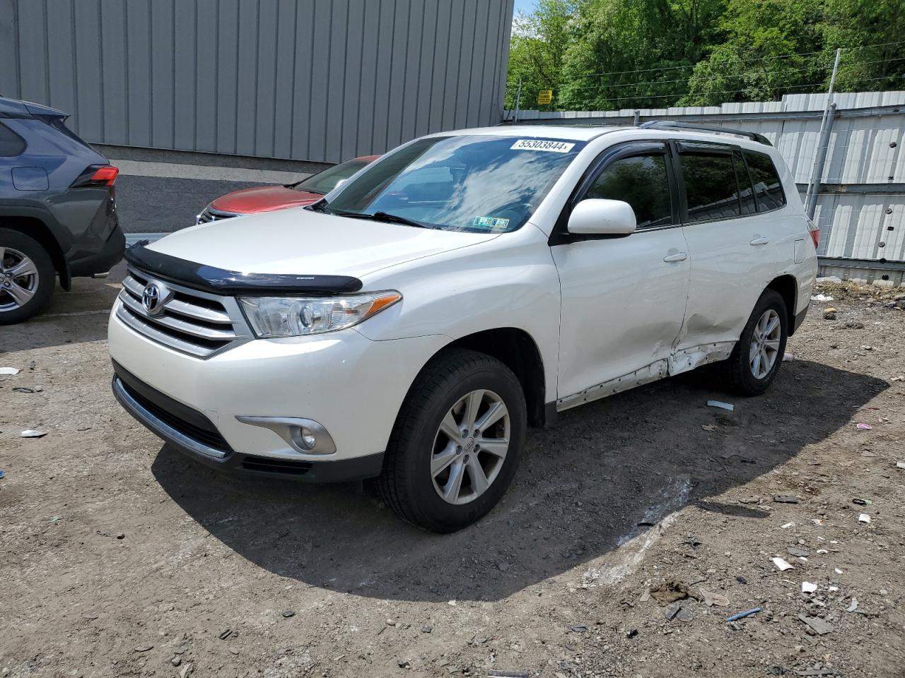 2013 TOYOTA HIGHLANDER BASE