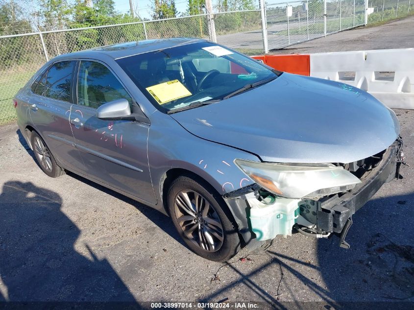 2016 TOYOTA CAMRY SE